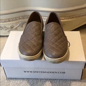 Steve Madden Slip-Ons